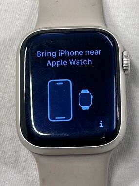 Apple iWatch Series 8 - GPS + Cellular - 41mm Aluminum